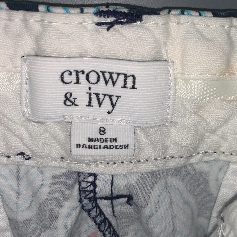 Crown & Ivy Navy and White Patterned Women's Shorts - Picture 4 of 4